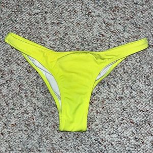 Victoria’s Secret scrunch butt cheeky bikini bottoms